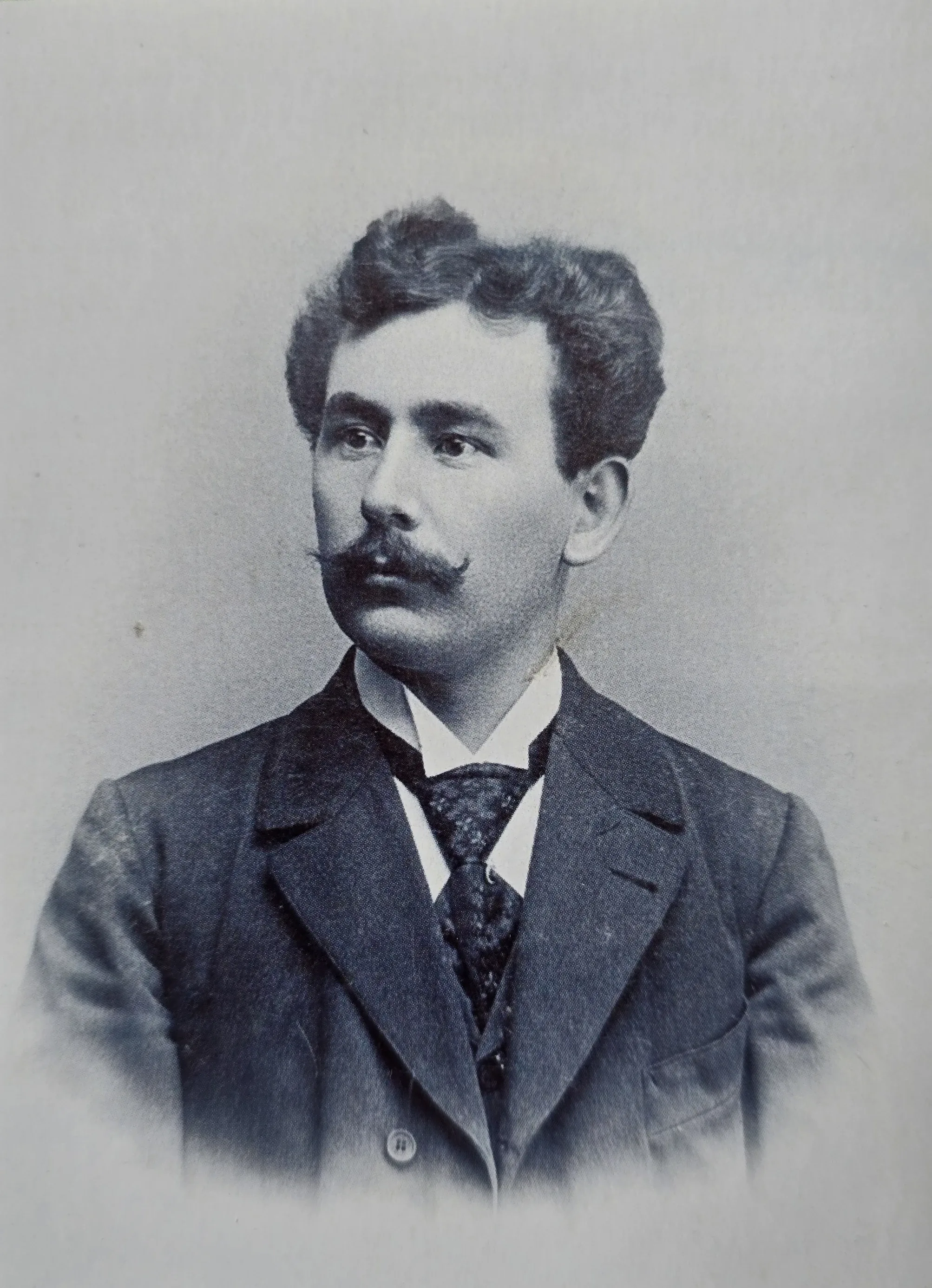 Historisches Bild zur Gründung der Uhrenkastenschreinerei durch Leopold Müller I